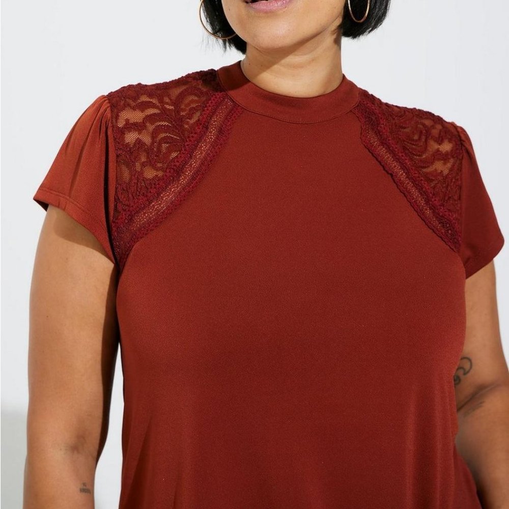 Torrid Burgundy Studio Crepe Jersey Mock Neck Lace Inset Top, Size 6, Li… - Picture 2 of 5